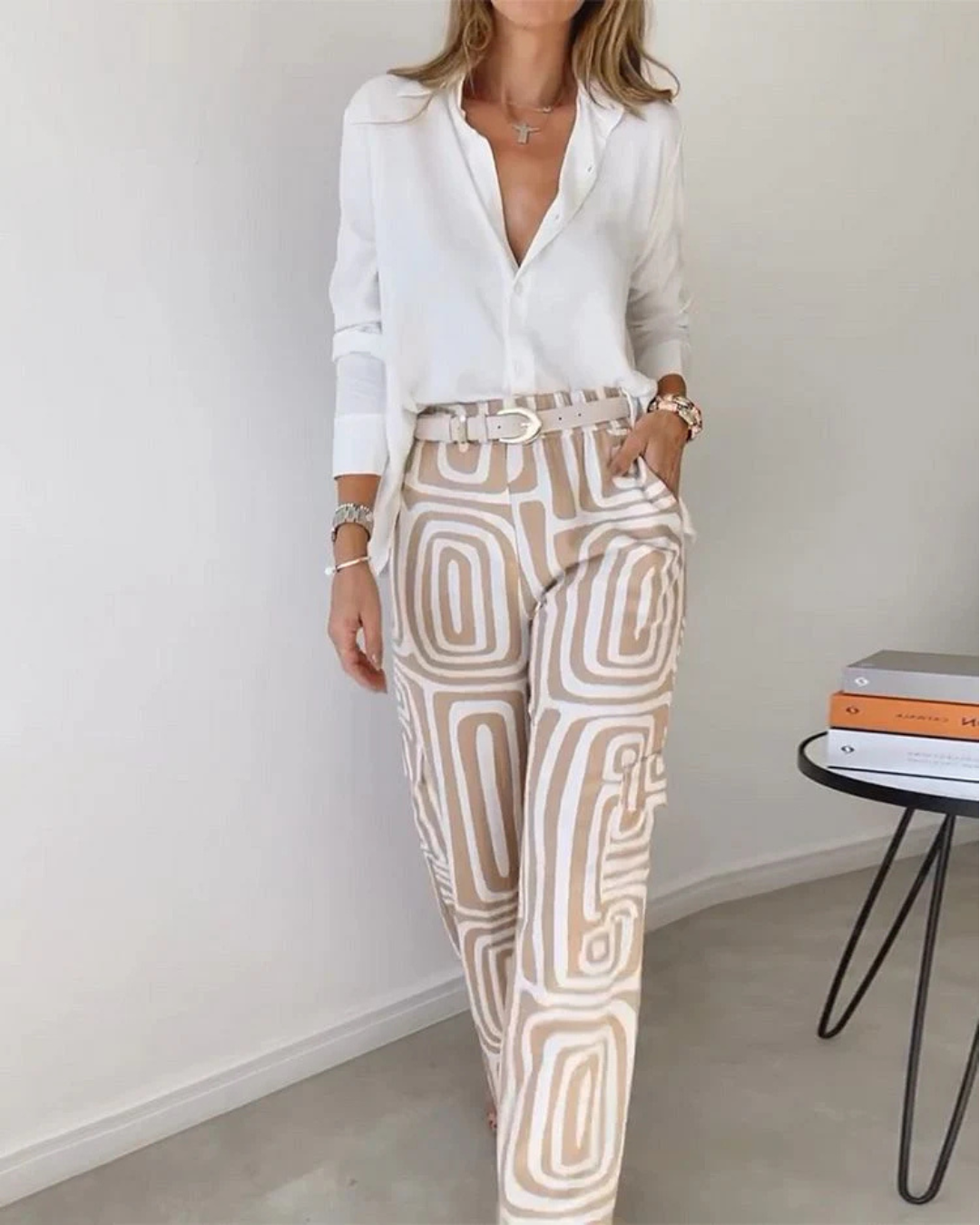 Diva Noir | Elegante conjunto de dos piezas con mangas largas para mujer