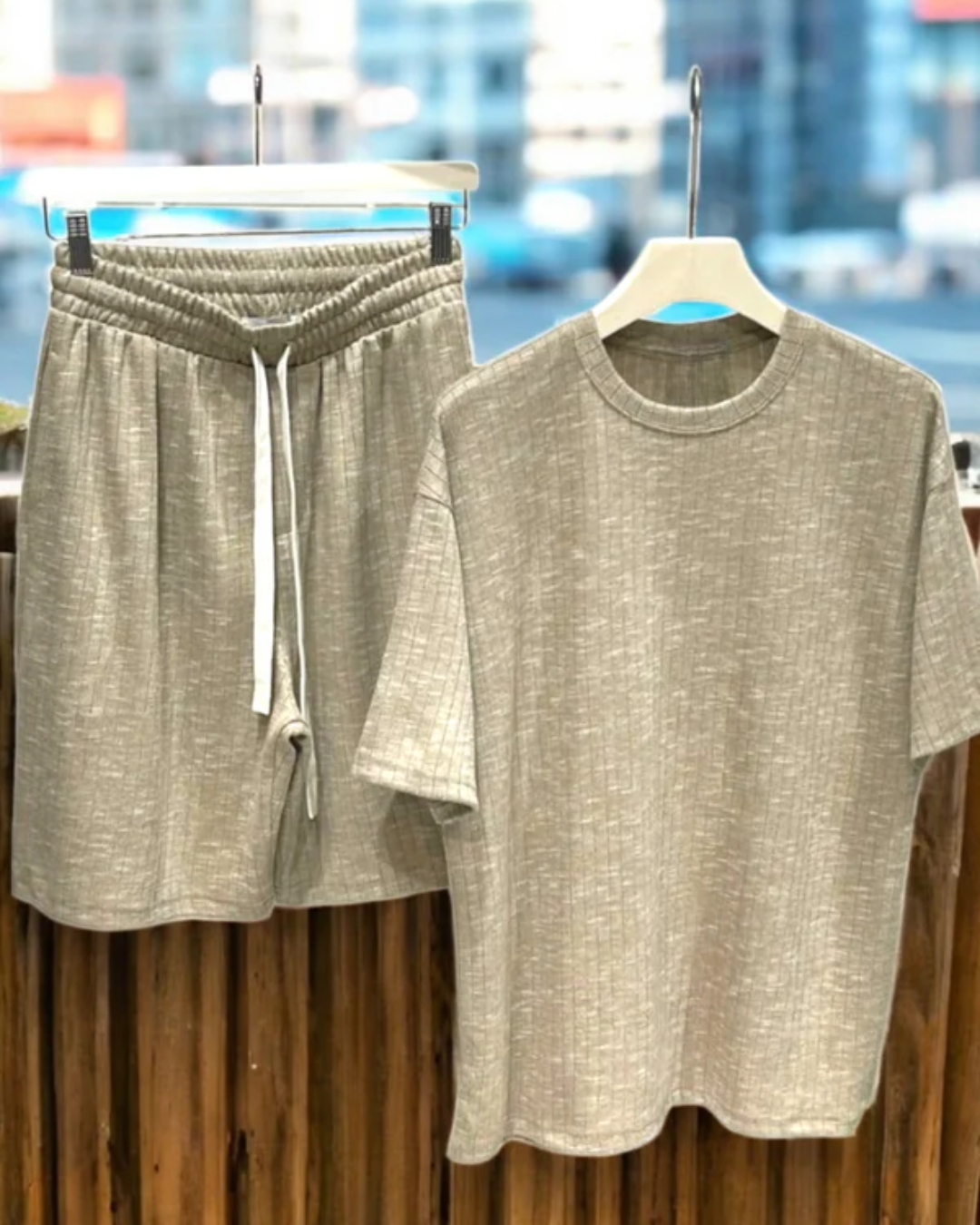Atelier | Conjunto Casual con Camiseta Manga Corta y Short para Hombre