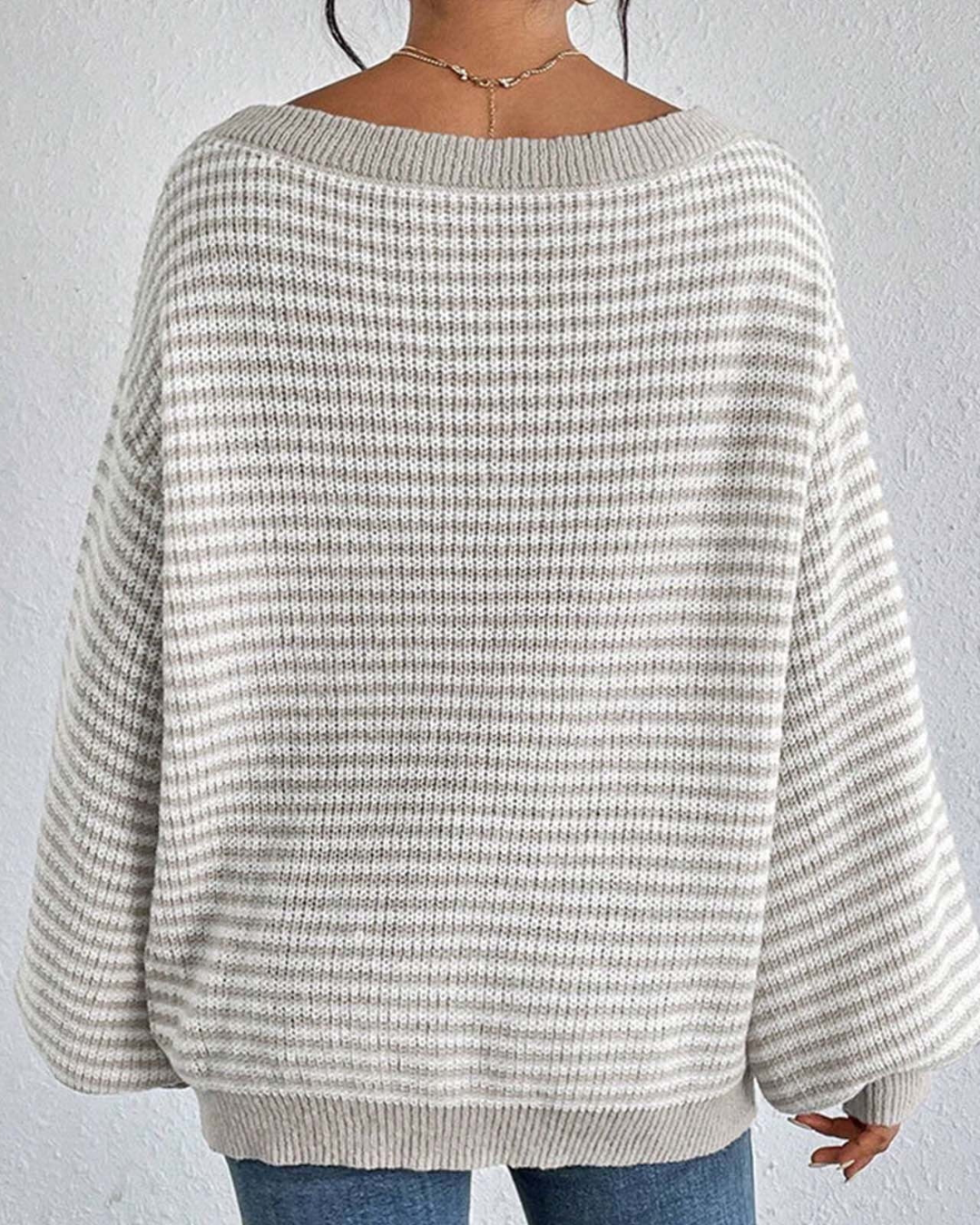 Chris | Suéter de Punto Oversize de Manga Larga con Hombros Descubiertos para Mujer