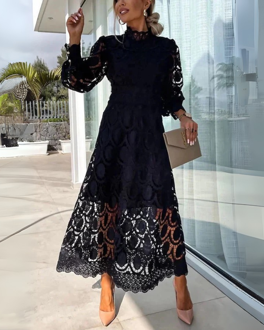 Rosalía | Vestido Largo de Encajes con Mangas Estilo Farol