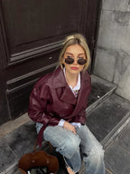 Amira | Chaqueta recta de cuero con cinturón