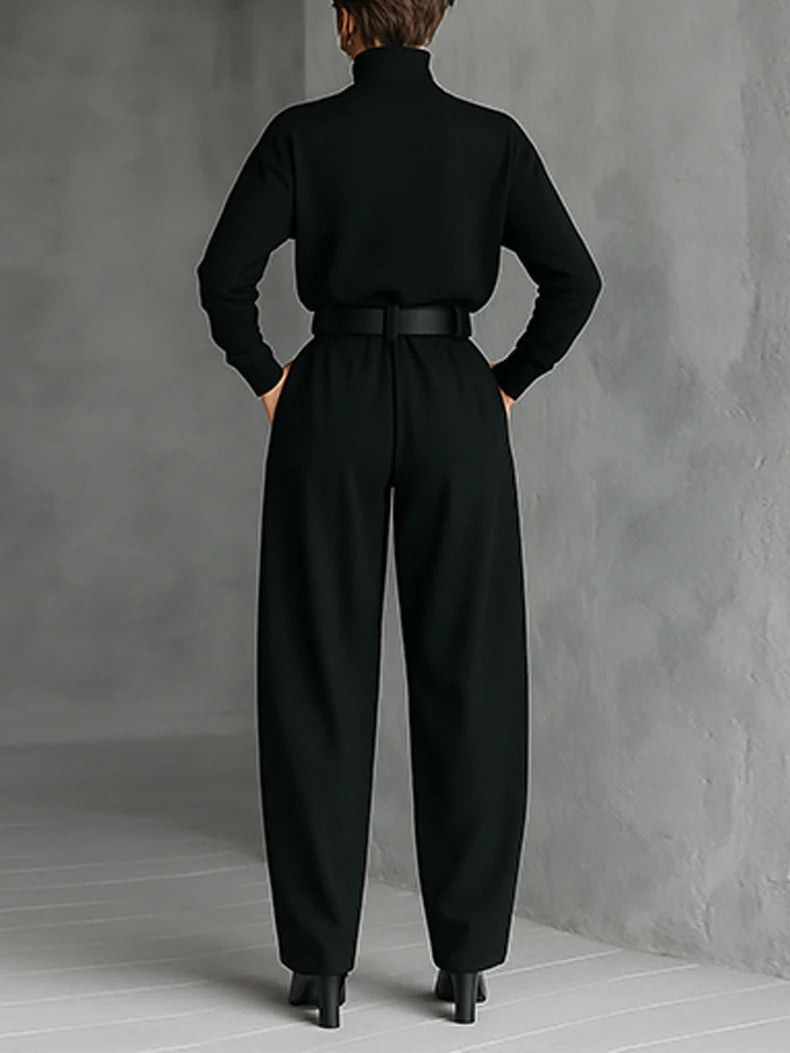 Lisa™ | Conjunto de dos piezas en negro con cinturón