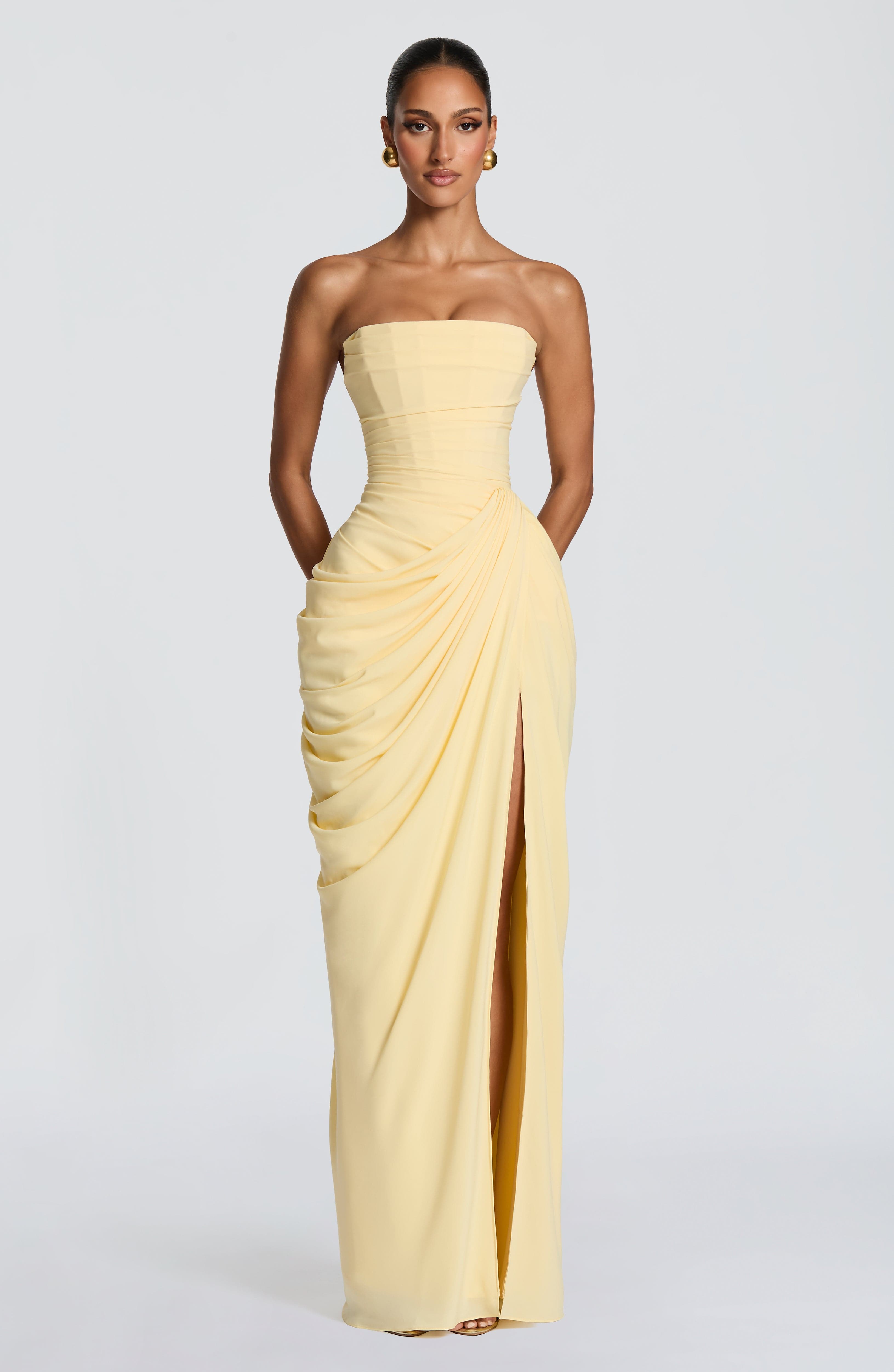 Vestido Iris | Elegancia escultural que define tu figura