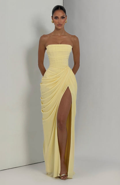 Vestido Iris | Elegancia escultural que define tu figura