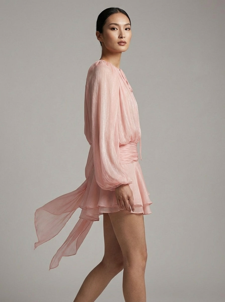 María | Vestido con volantes y pliegues