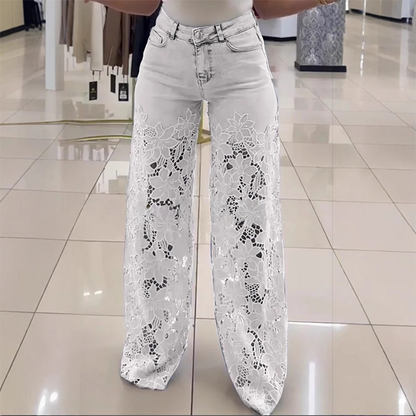 Lola | Pantalón Vaquero de Mujer con Encaje Floral