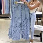 Lola | Pantalón Vaquero de Mujer con Encaje Floral